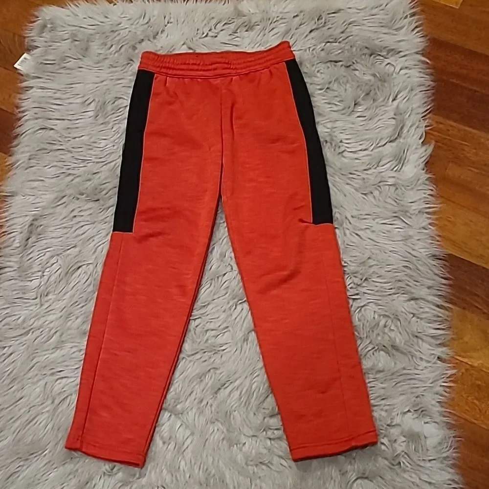 Old navy active go dry boys red and black sweatpants size large